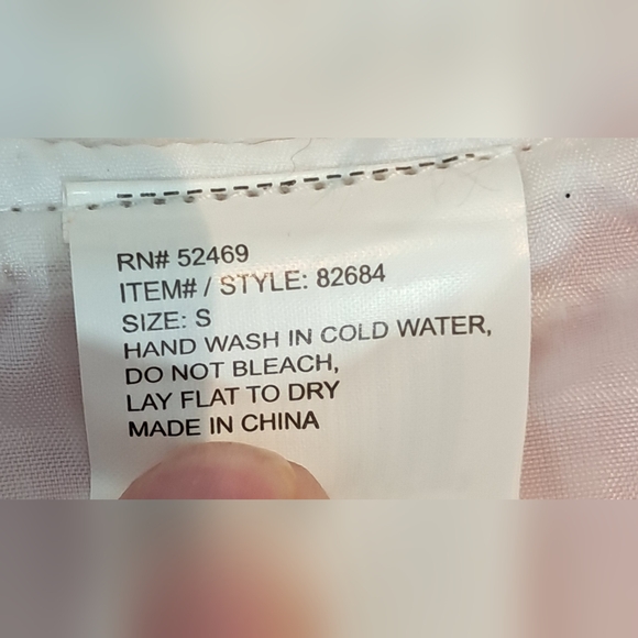 5 Piece Dog Clothes Set Size XS/S NWT & NWOT - Picture 13 of 16